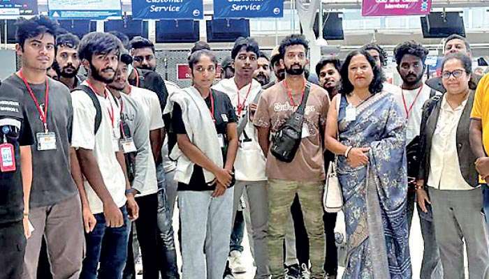 Govt. repatriates 25 Lankans rescued from cybercrime centres in Myanmar