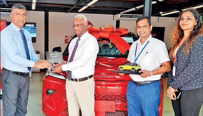 David Pieris Automobiles delivers first set of BAIC X55 II SUVs in Sri Lanka