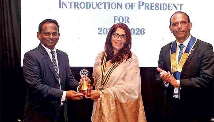 Uma Rajamantri installed as 39th President of Rotary Club of Colombo Mid-City