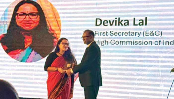 SLASSCOM recognises India’s First Secretary (Economic) Devika