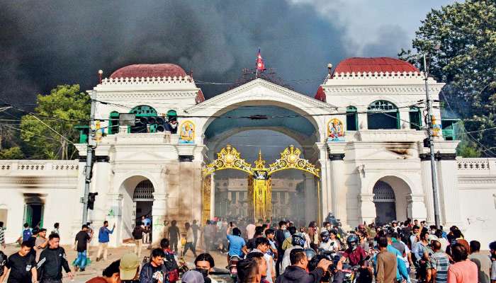 Case of “unknowns” hijacking isolated protests with “anti-corruption” rhetoric