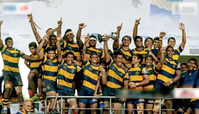 Royal to field 13 men at next RoyTho!