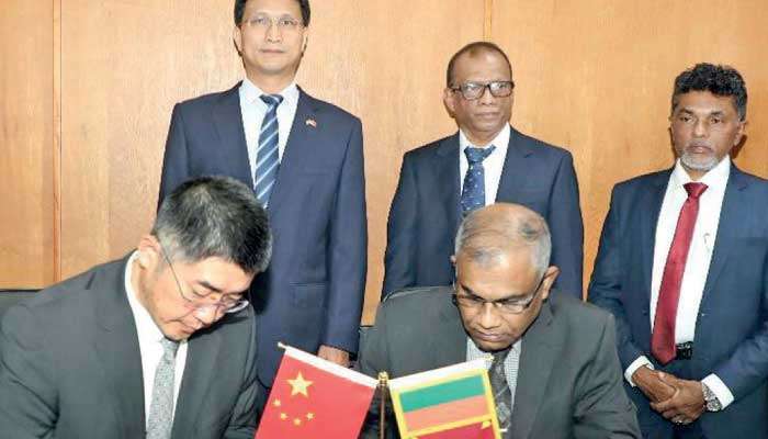 Sri Lanka signs $ 75 m China-funded housing deal for low-income families and artists