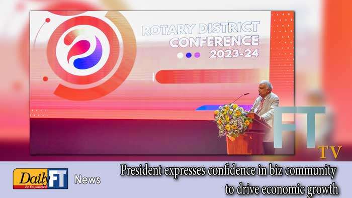 President expresses confidence in biz community to drive economic growth