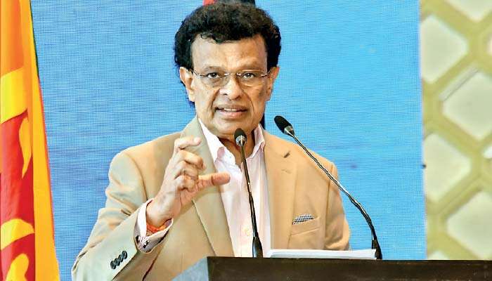 SLPA eyes $ 2 b port investments to ease Colombo capacity crunch