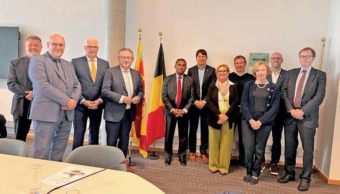 Lankan envoy in Belgium meets with VIVES  University students prior to their visit to Sri Lanka