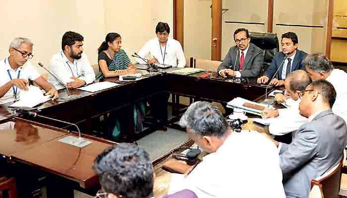 Parliamentarian for advancement of industry and services at every district