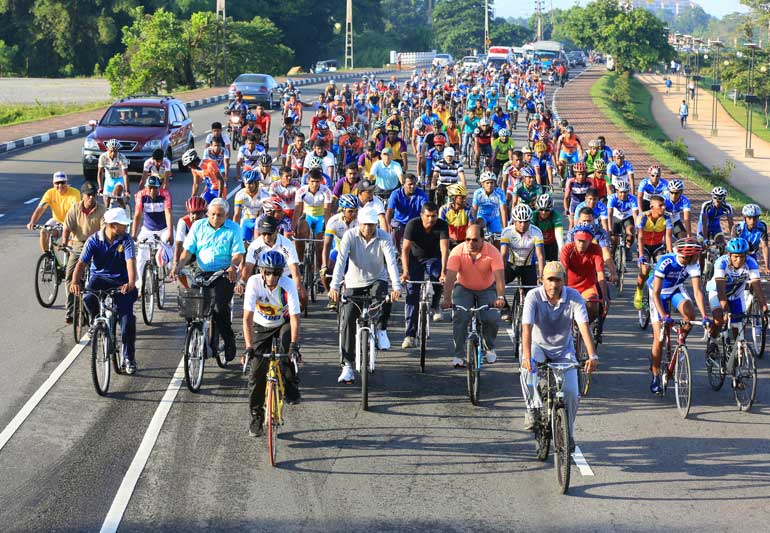 Ministry-of-Power-and-Energy-bicycle-parade