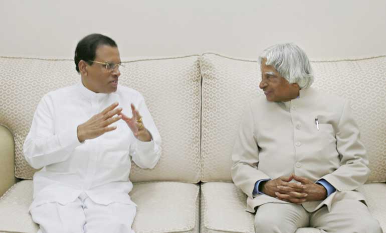 lead-Former-Indian-President-with-Maithri