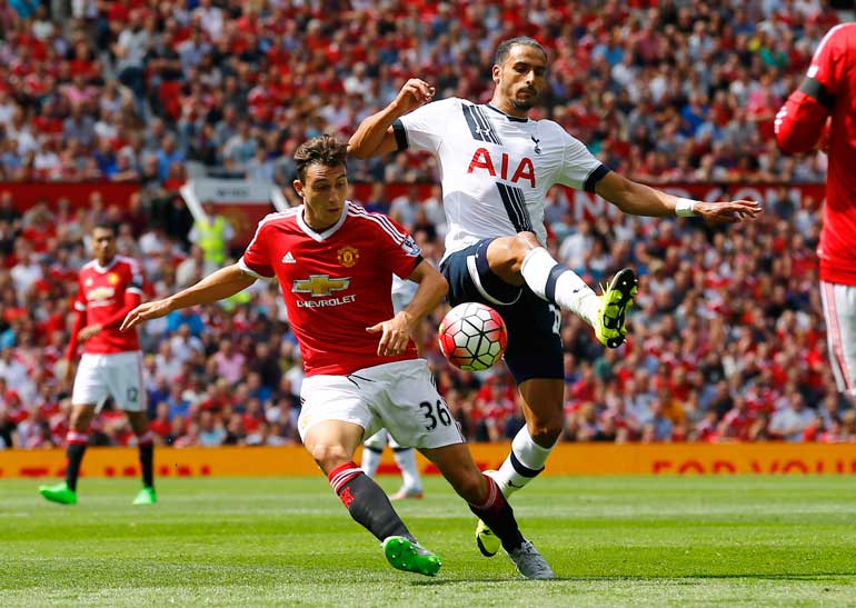 Manchester United v Tottenham Hotspur - Barclays Premier League