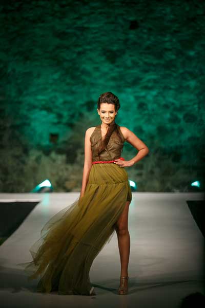 Pic-04---The-Escape-Collection-Show-Stopper_03