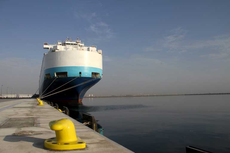 Below-lead-1-Qatar-hamad-port