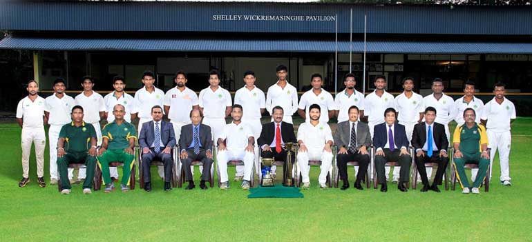 Bloomfield-Cricket-Team-2015