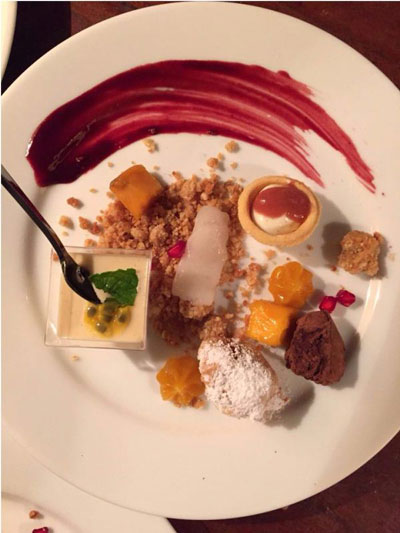 A-dessert-plate