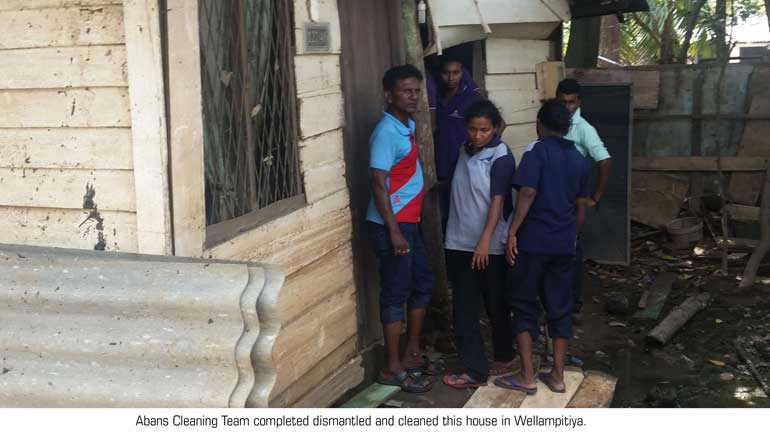 Abans-Cleaning-Team-dismantled-and-cleaned-this-house-in-Wellampitiya