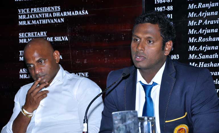 LEAD-Selection-Committee-Chairman-Sanath-Jayasuriya-and-Sri-Lanka-national-cricket-team-Captain-Angelo-Mathews