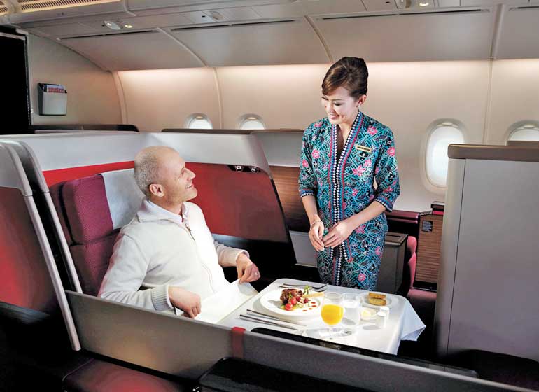 Below-lead-1-Malaysia-Airlines-A380-First-Class