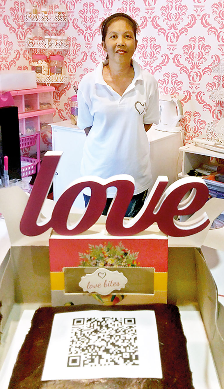 Cake-and-Marie,-Store-Manager-of-Love-Bites