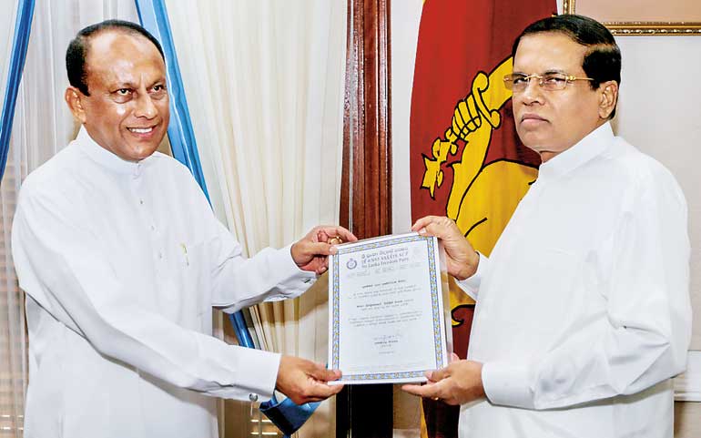 Outside-lead-1-Lakshman-Yapa-appointed-as-the-SLFP-Matara-District-leader