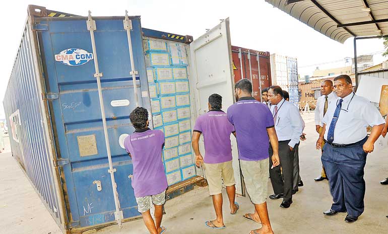 containers-of-illegally-exported-refuse-tea-2