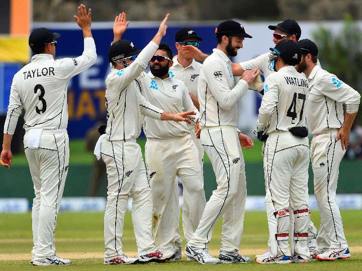 කොදෙව්වෝ ලකුණු 319 ක් පසුපසින්