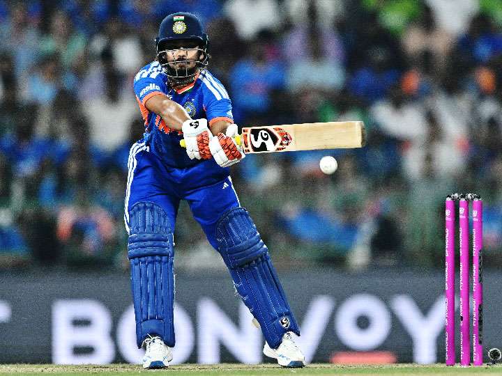 ඉන්දියානුවෝ විස්සයි-20 ආධිපත්‍ය පෙන්වති