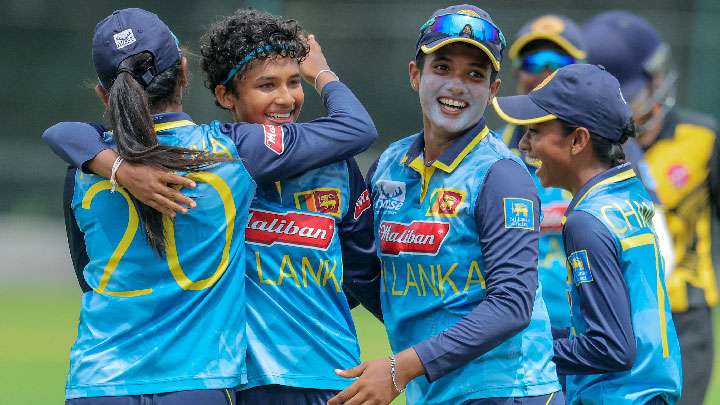 ශ්‍රී ලංකා කාන්තා කණ්ඩායම බංග්ලාදේශයට