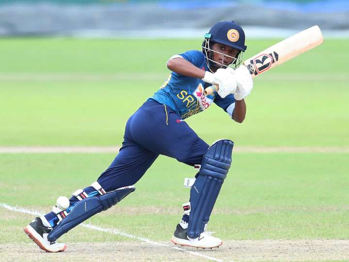 ශ්‍රී ලංකා ක්‍රීඩිකාවෝ පළමු වි-20 තරගය දිනති