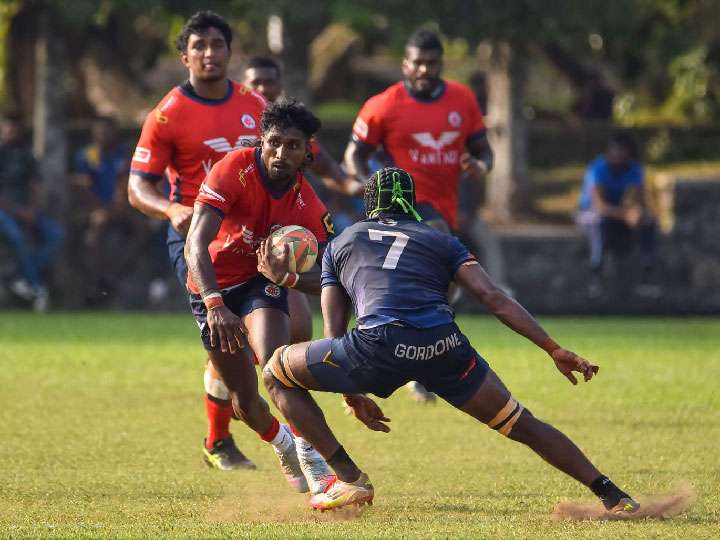 සී.ආර්. ක්‍රීඩකයෝ දැවැන්ත ජයක් ලබති