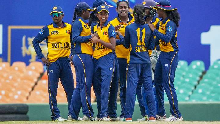 නවසීලන්ත කාන්තාවෝ තුන්වැනි තරගය දිනති