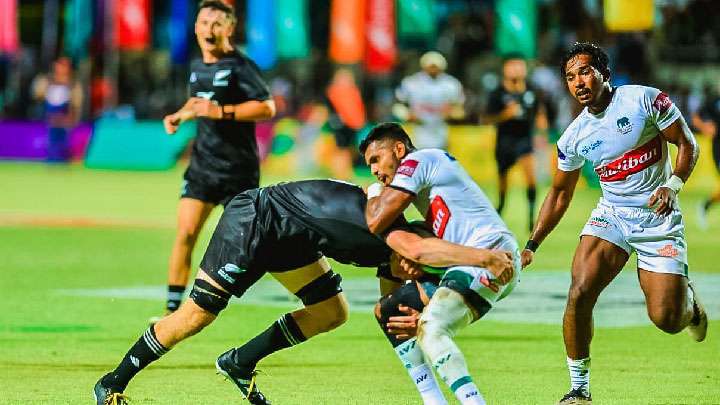 පළමු තරගයේදී 27-16 කින් නවසීලන්තය ජයගනී