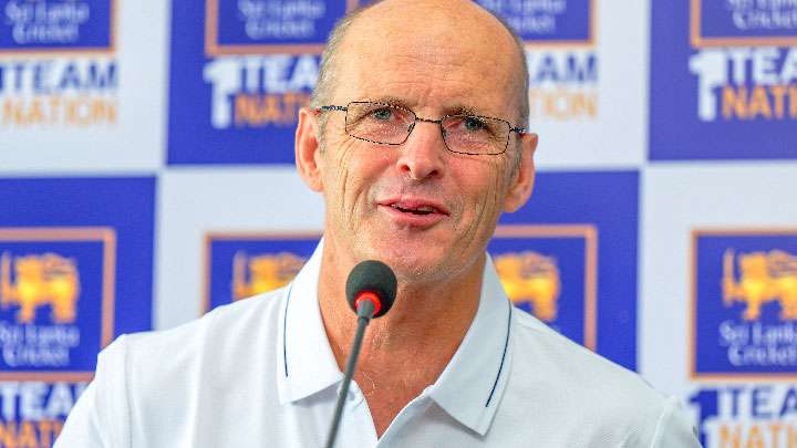 වෘත්තීය ක්‍රීඩකයන්ට හැකියාව විතරක් මදි