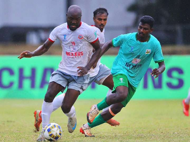 ගියවර ශූරයෝ පතුලටම ලංගමත් කොට උඩ