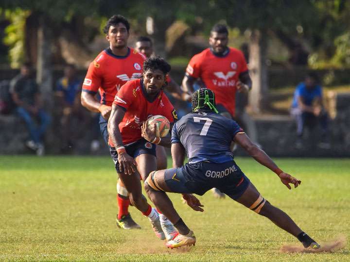 සී.ආර්. ක්‍රීඩකයෝ යළිත් පෙරමුණට පනිති