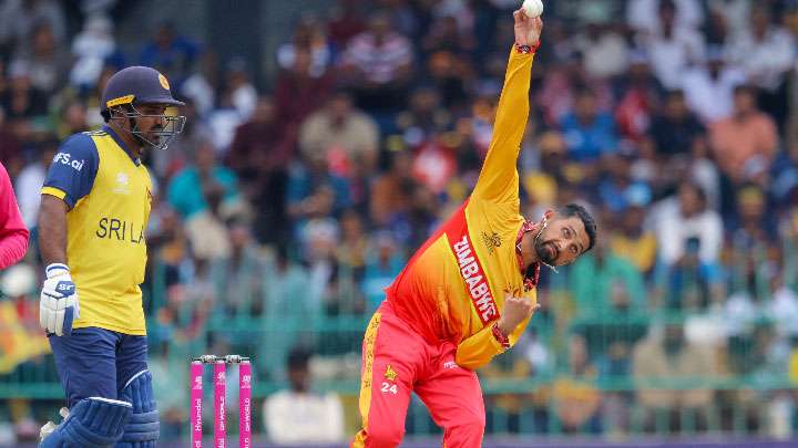 සිම්බාබ්වේ ක්‍රීඩකයෝ ශ්‍රී ලංකාව පරදවති