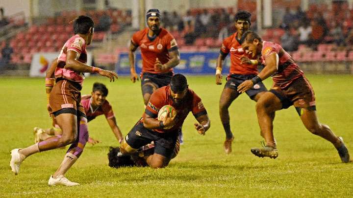 සී.ආර්. ක්‍රීඩකයෝ ක්ලිෆර්ඩ් කුසලාන දිනති