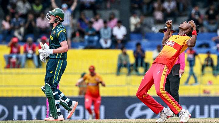 සිම්බාබ්වේ ක්‍රීඩකයෝ ඕස්ට්‍රේ‍ලියාව මට්ටු කරති