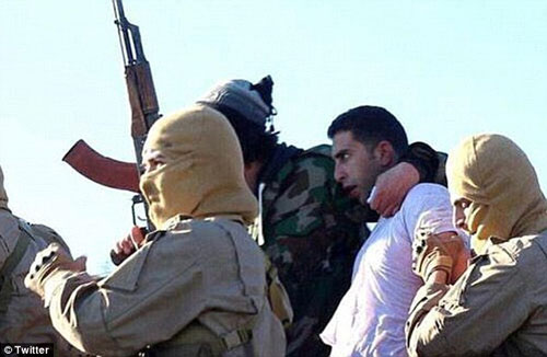 252F681500000578-2936053-In_its_latest_audio_recording_ISIS_threatened_to_kill_Muath_al_K-a-14_1422868206796