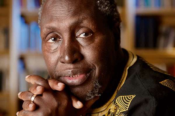 මා කවදාවත් ලේඛකයෙක්  වෙන්න සිතුවෙි නැහැ  - න්ගුගි වා තිඔංගෝ