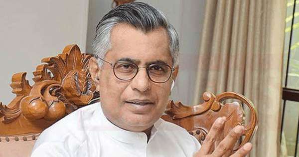 නැව් දෙකේ ප්‍රමාදය මගේ වරදක් නොවේයි  පාඨලී චම්පික කියයි