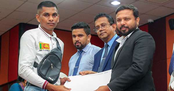 ලාංකිකයන්ට කොරියා රැකියා දිගටම