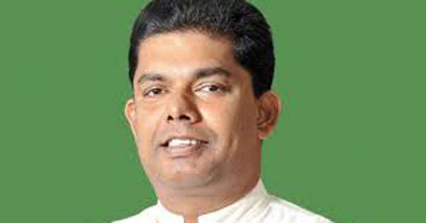 ලංකාවේ තුනෙන් දෙකක් බොරු තොරතුරු වලට රැවටිලා