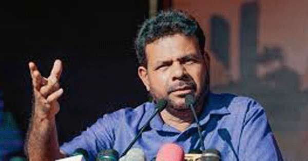 කෙසෙල් කඳෙන් රෙදි හදන ෆැක්ටරියක් ලංකාවේ