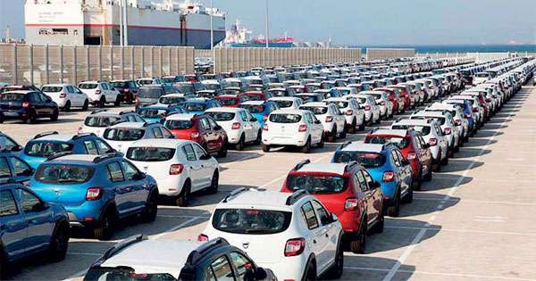 වාහන ආනයනයෙන් කෝටි 90,400ක ආදායමක්