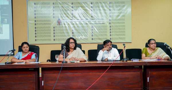 උසස් පෙළ විෂය ධාරාව අලුත් කරයි