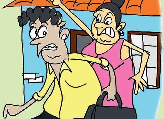 වර්ණනා කරන්න ගිහින් කඩෙන් කන්න වෙලා