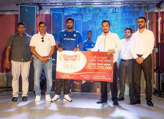 දැයට ආදර්ශයක් වෙමින්, ශූරයෙකු සමඟින්: උස්වත්ත බිස්කට් රුමේෂ් තරංග පතිරගේ ඔලිම්පික් ගමන සඳහා අනුග්‍රාහකත්වයෙන්  එක් වෙයි.