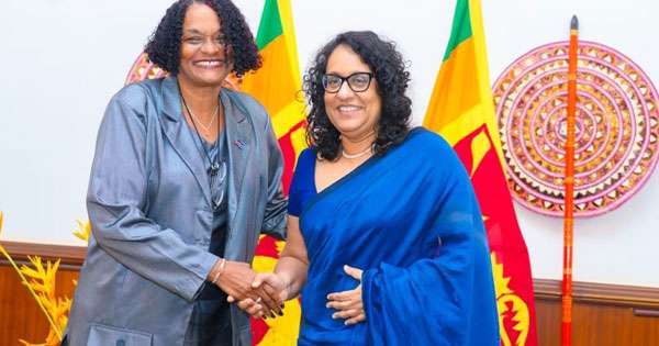 කියුබා තානාපතිනිය අගමැතිනි හමු වෙයි