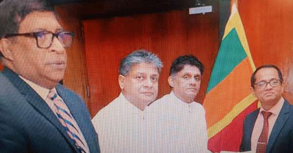 විපක්ෂයෙන් කතානායකට ලිපියක්