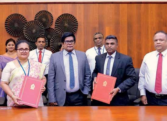 බදු පැහැර හැරීම් වැළැක්වීමට දේශීය ආදායම් - සුරාබදු දෙපාර්තමේන්තු අවබෝධතා ගිවිසුමක